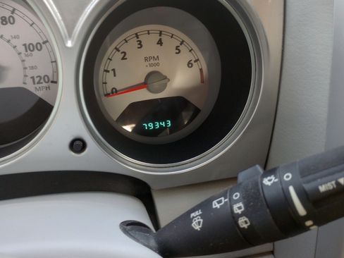 Used 2006 Chrysler PT Cruiser image 2