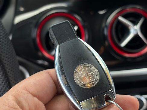 Used 2014 Mercedes-Benz CLA 45 AMG 4MATIC image 16
