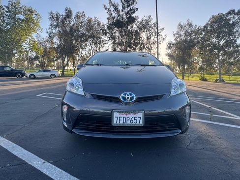 Used 2014 Toyota Prius Three w/ Protection Package image 2