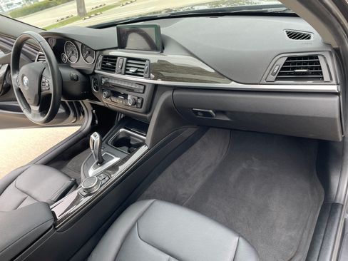 Used 2015 BMW 320i 320i Sedan 4D image 9