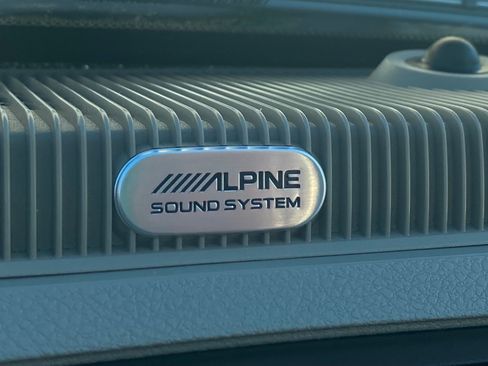 Used 2017 RAM 1500 Laramie w/ Convenience Group image 21