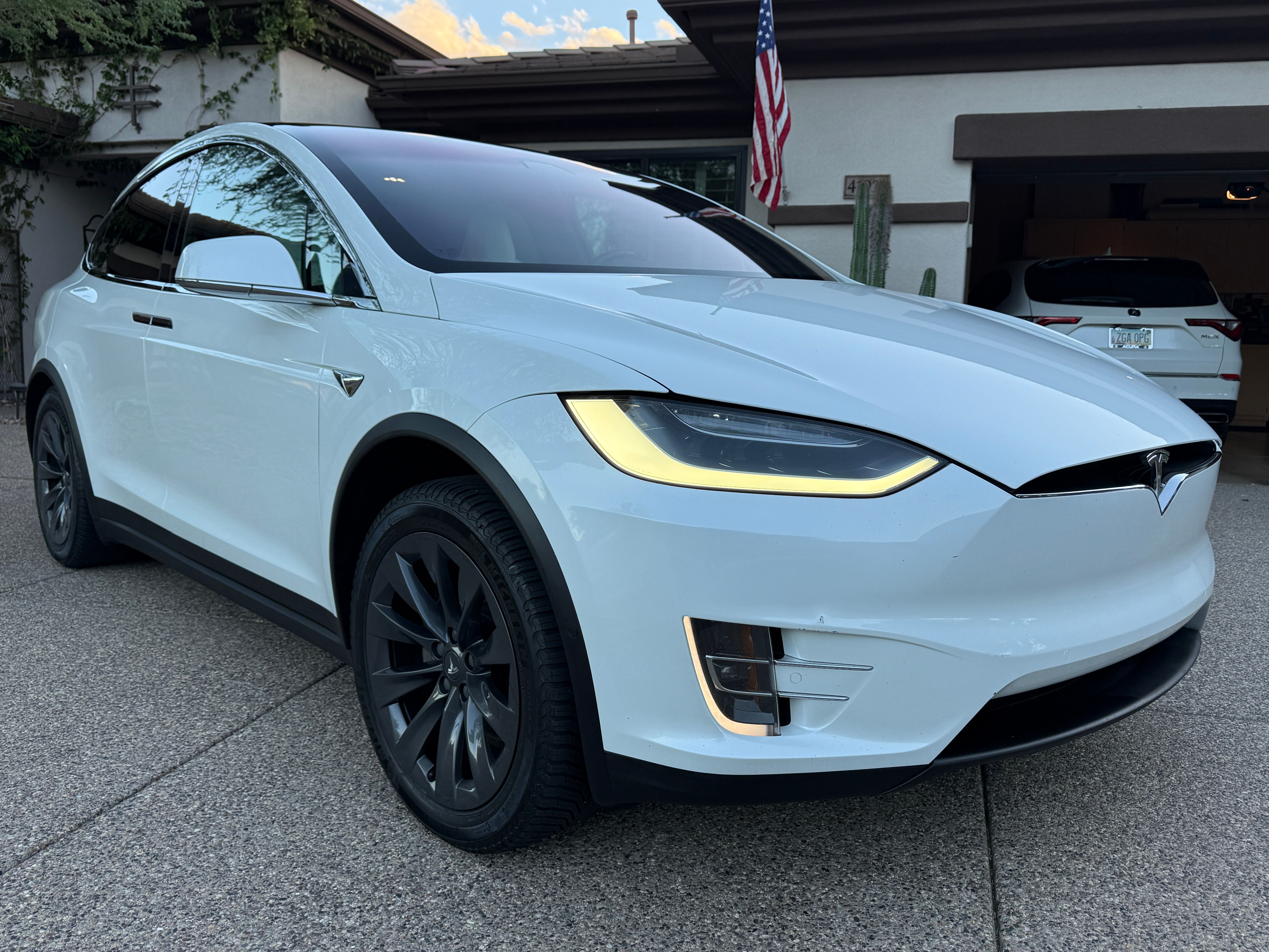 Used 2018 Tesla Model X 100D AWD/4WD image 15