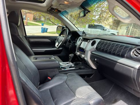 Used 2014 Toyota Tundra Platinum image 11