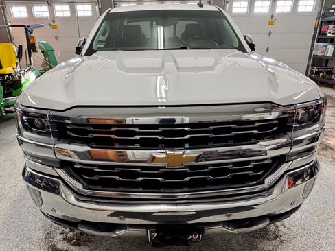 Used 2018 Chevrolet Silverado 1500 LTZ w/ Sport Package image 32