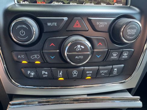 Used 2018 Jeep Grand Cherokee High Altitude RWD image 14