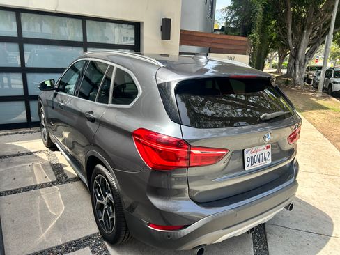 Used 2017 BMW X1 sDrive28i image 2