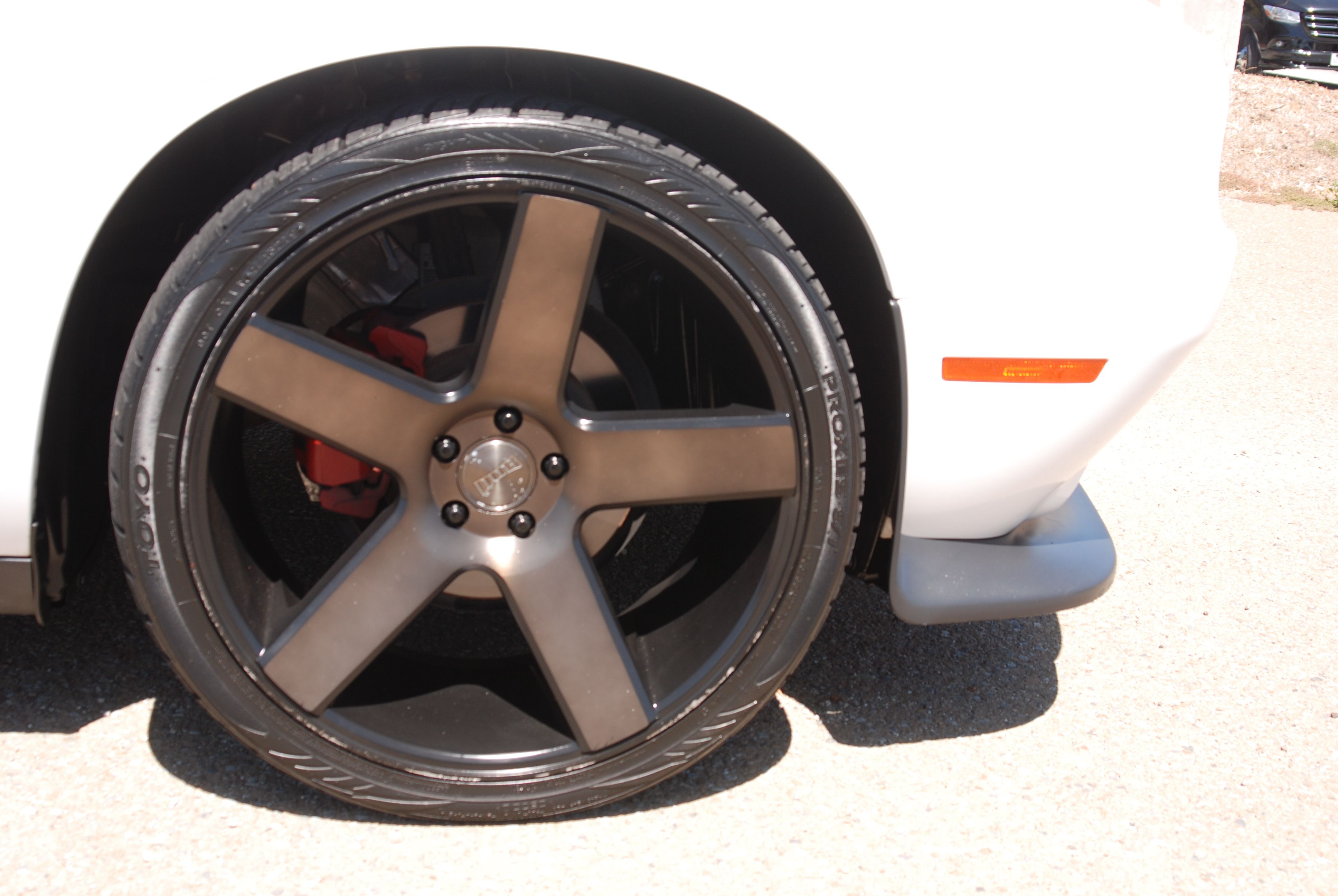 Used 2016 Dodge Challenger SXT RWD image 16
