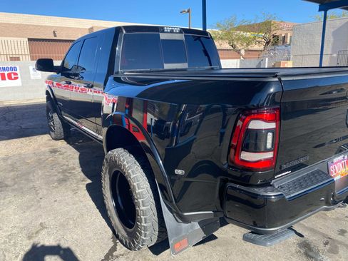 Used 2020 RAM 3500 Laramie image 9