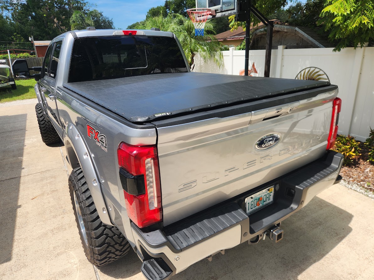 Used 2024 Ford F250 Lariat w/ Lariat Ultimate Package AWD/4WD image 8