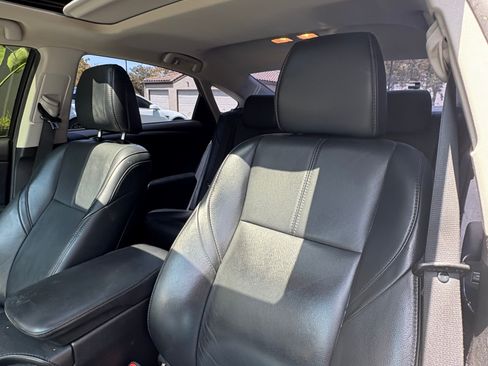 Used 2016 Toyota Avalon XLE Premium image 8
