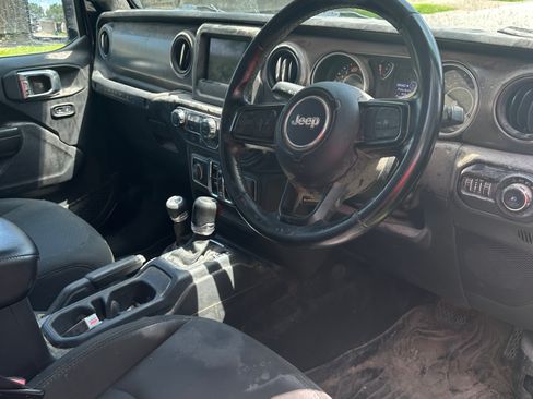 Used 2022 Jeep Wrangler Unlimited Sport AWD/4WD image 10