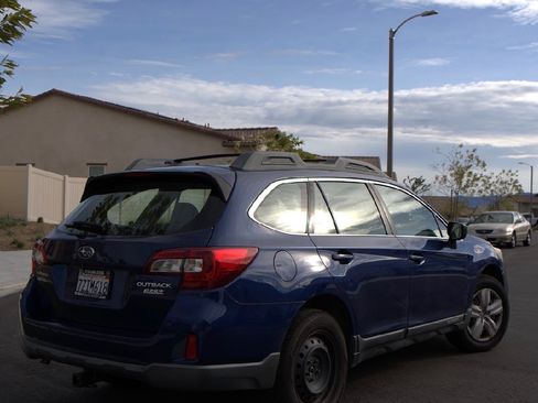 Used 2015 Subaru Outback 2.5i image 5