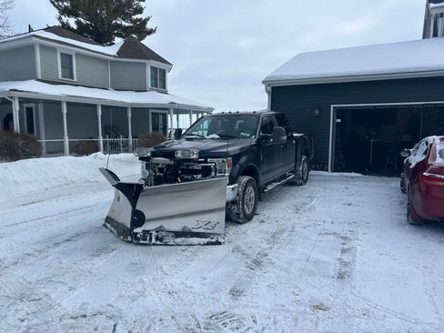 Used 2022 Ford F350 XL w/ STX Appearance Package image 4