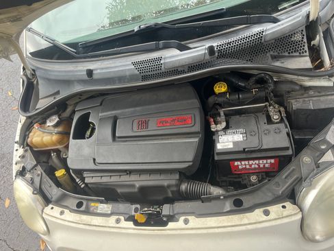 Used 2014 FIAT 500 Pop image 5