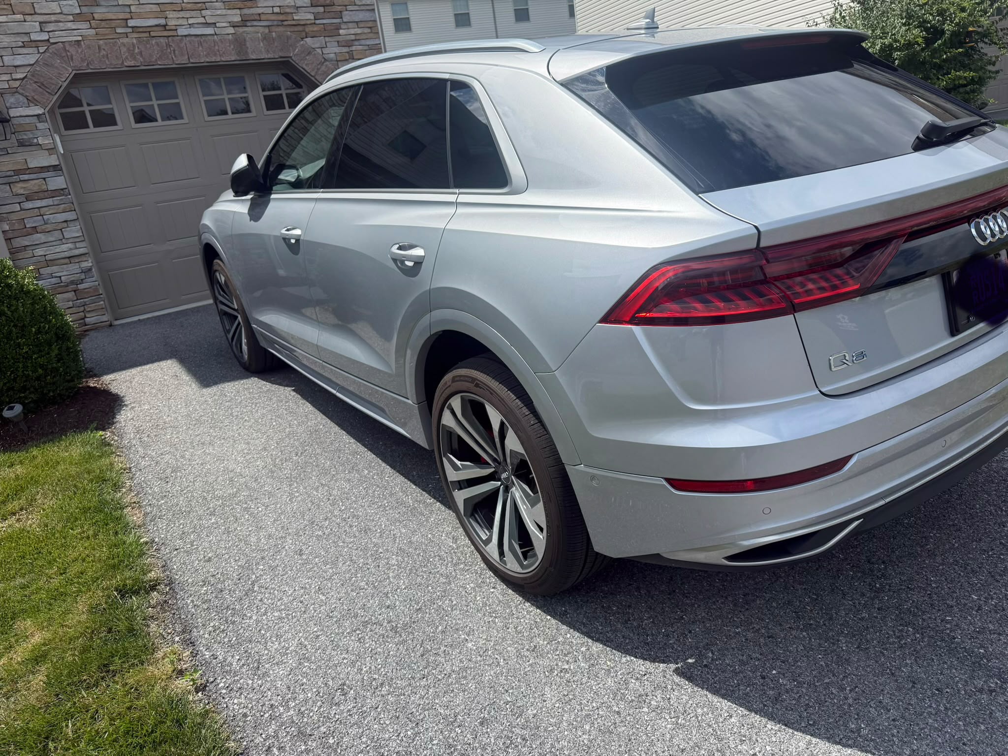 Used 2019 Audi Q8 Premium Plus w/ Premium Plus AWD/4WD image 9
