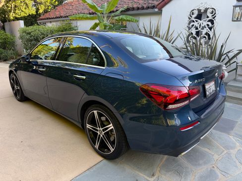 Used 2022 Mercedes-Benz A 220 image 8