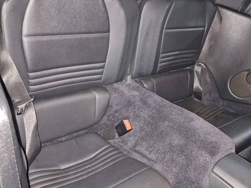 Used 2002 Porsche 911 Cabriolet image 24