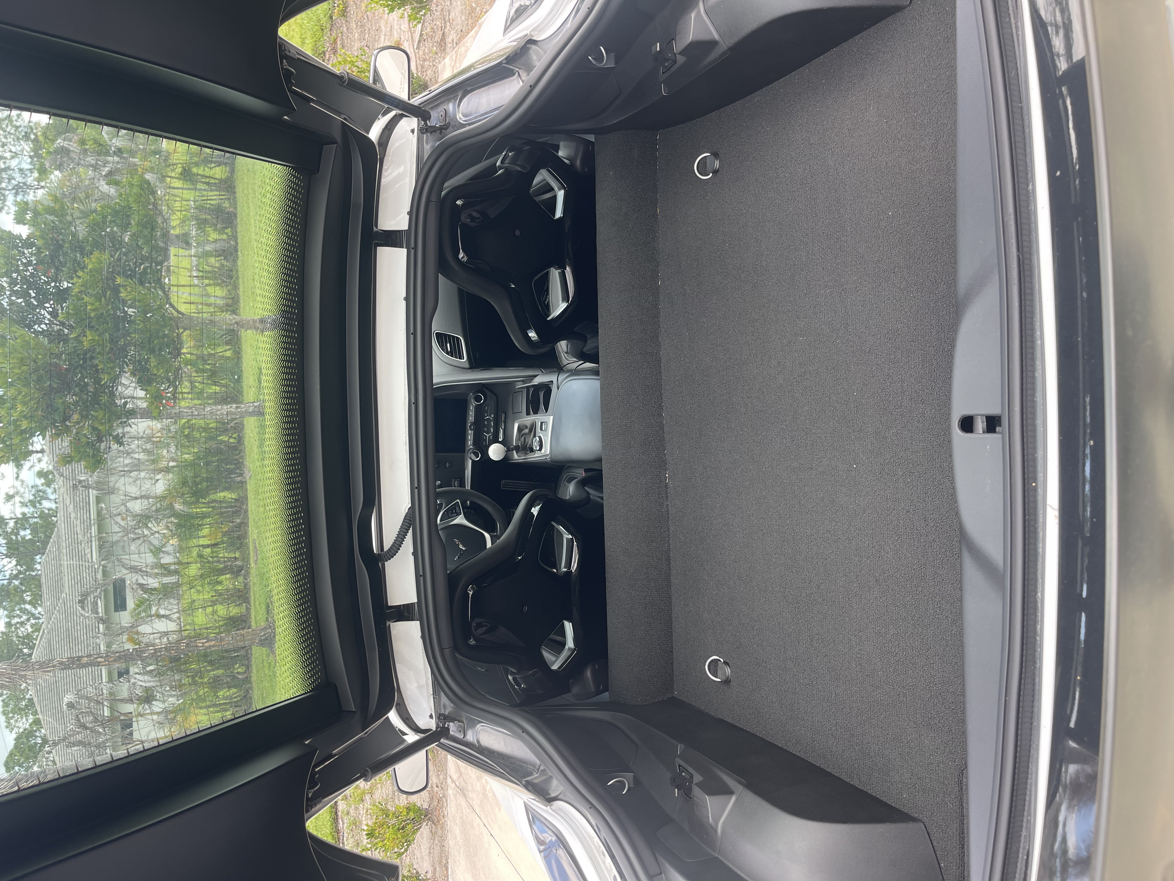 Used 2019 Chevrolet Corvette Z06 RWD image 12