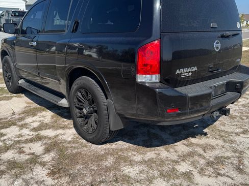 Used 2011 Nissan Armada SV w/ Driver Pkg image 5