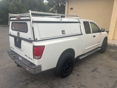Used 2008 Nissan Titan SE image 8