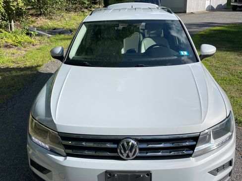 Used 2019 Volkswagen Tiguan SE AWD/4WD image 14