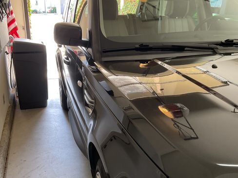 Used 2012 Land Rover Range Rover Sport HSE LUX image 4