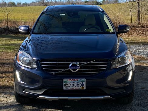 Used 2015 Volvo XC60 T6 Premier Plus image 4