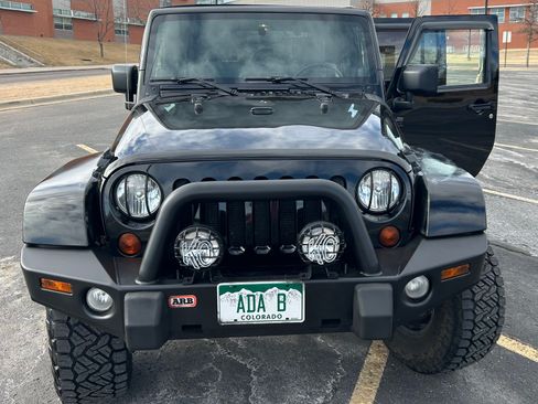 Used 2009 Jeep Wrangler Unlimited Sahara w/ Trailer Tow Group image 10