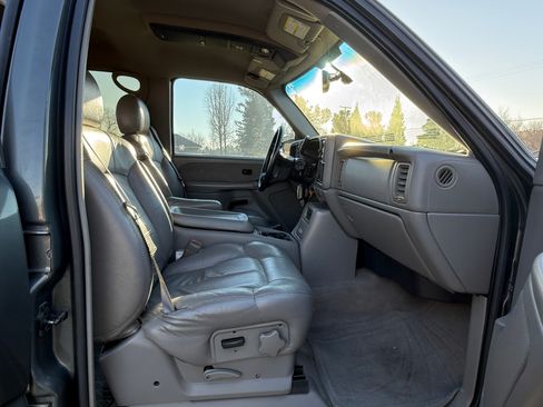 Used 2001 Chevrolet Silverado 2500 LS w/ Off-Road Skid Plate Pkg image 4