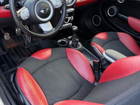 Used 2009 MINI Cooper S FWD image 4