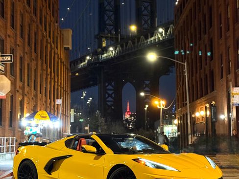 Used 2021 Chevrolet Corvette Stingray Preferred Cpe w/ 2LT image 5