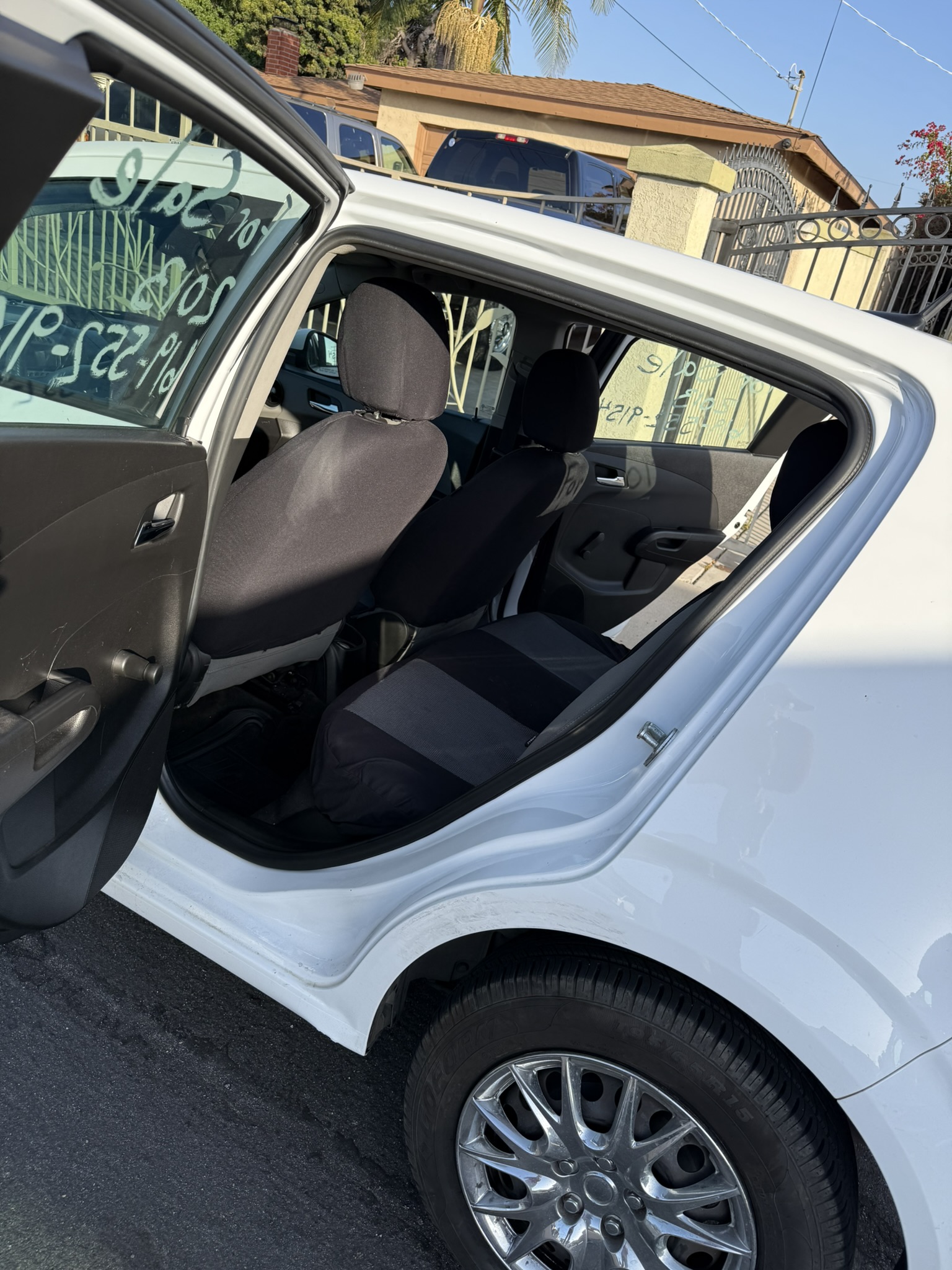 Used 2013 Chevrolet Sonic LS FWD image 7