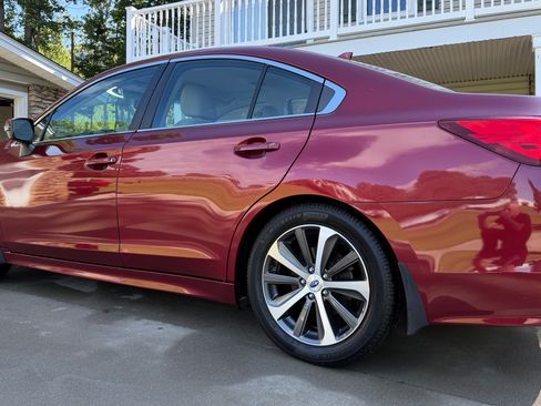Used 2016 Subaru Legacy 2.5i Limited AWD/4WD image 5