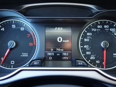 Used 2013 Audi A4 2.0T Premium Plus w/ Premium Plus Pkg image 25