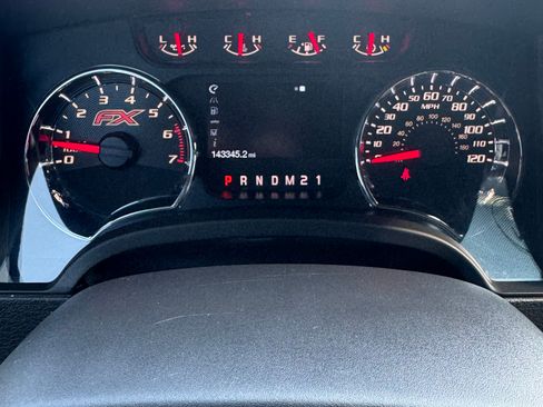 Used 2014 Ford F150 FX4 w/ Equipment Group 402A Luxury AWD/4WD image 15