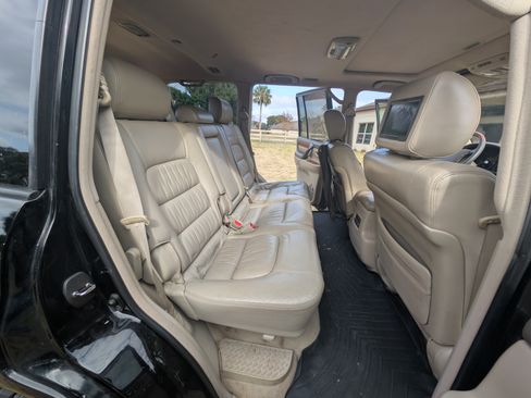 Used 2004 Lexus LX 470 4WD image 17