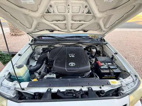 Used 2007 Toyota Tacoma PreRunner image 8