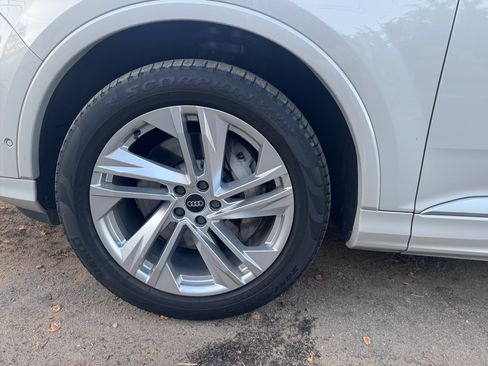 Used 2021 Audi Q7 3.0T Premium Plus w/ Premium Plus Package image 15