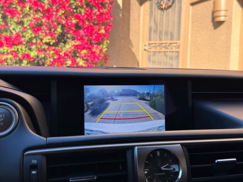 Used 2017 Lexus IS 200t F Sport image 2