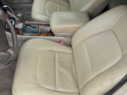 Used 1997 Lexus LS 400 RWD image 8