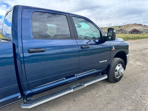 Used 2024 RAM 3500 Big Horn w/ Bed Utility Group AWD/4WD image 10