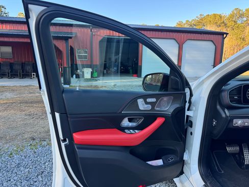 Used 2023 Mercedes-Benz GLE 53 AMG GLE 53 Sport Utility 4D image 11