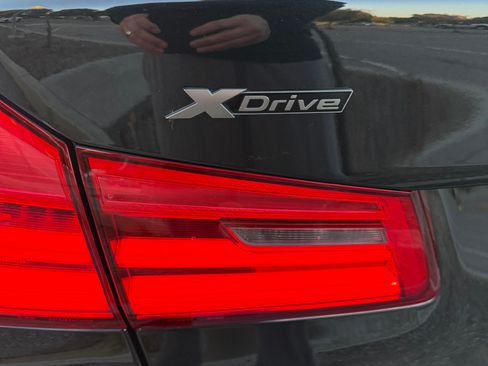 Used 2019 BMW M550i xDrive w/ Premium Package 2 AWD/4WD image 23