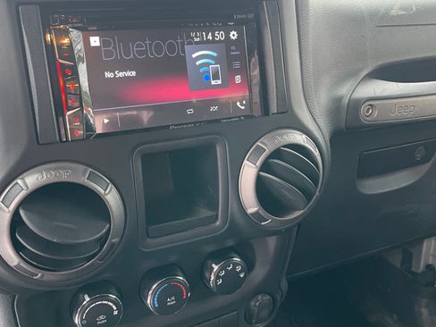 Used 2012 Jeep Wrangler Sport image 16