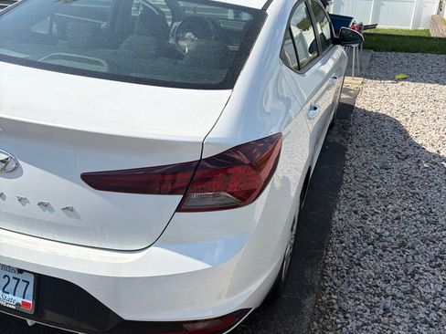 Used 2020 Hyundai Elantra SEL w/ Cargo Package (C1) FWD image 17