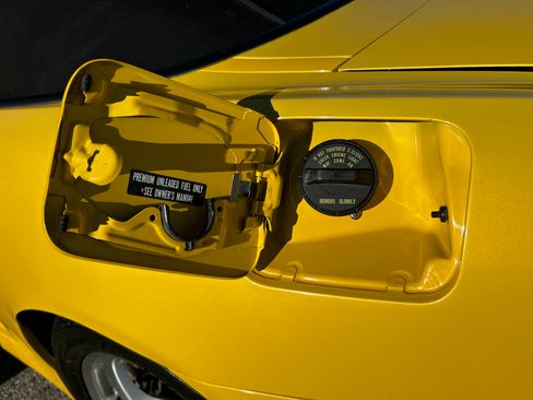 Used 2002 Honda S2000 image 20