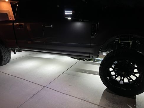 Used 2022 Ford F250 Limited image 12