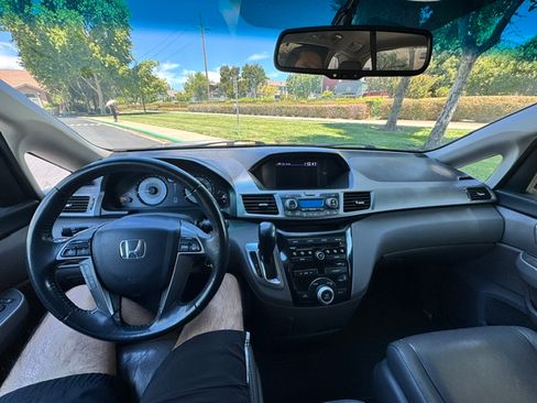 Used 2012 Honda Odyssey EX-L image 6