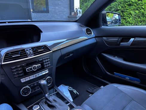 Used 2012 Mercedes-Benz C 63 AMG Coupe image 22