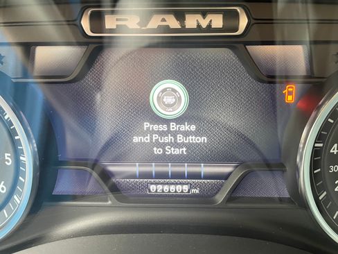 Used 2023 RAM 1500 Big Horn image 13